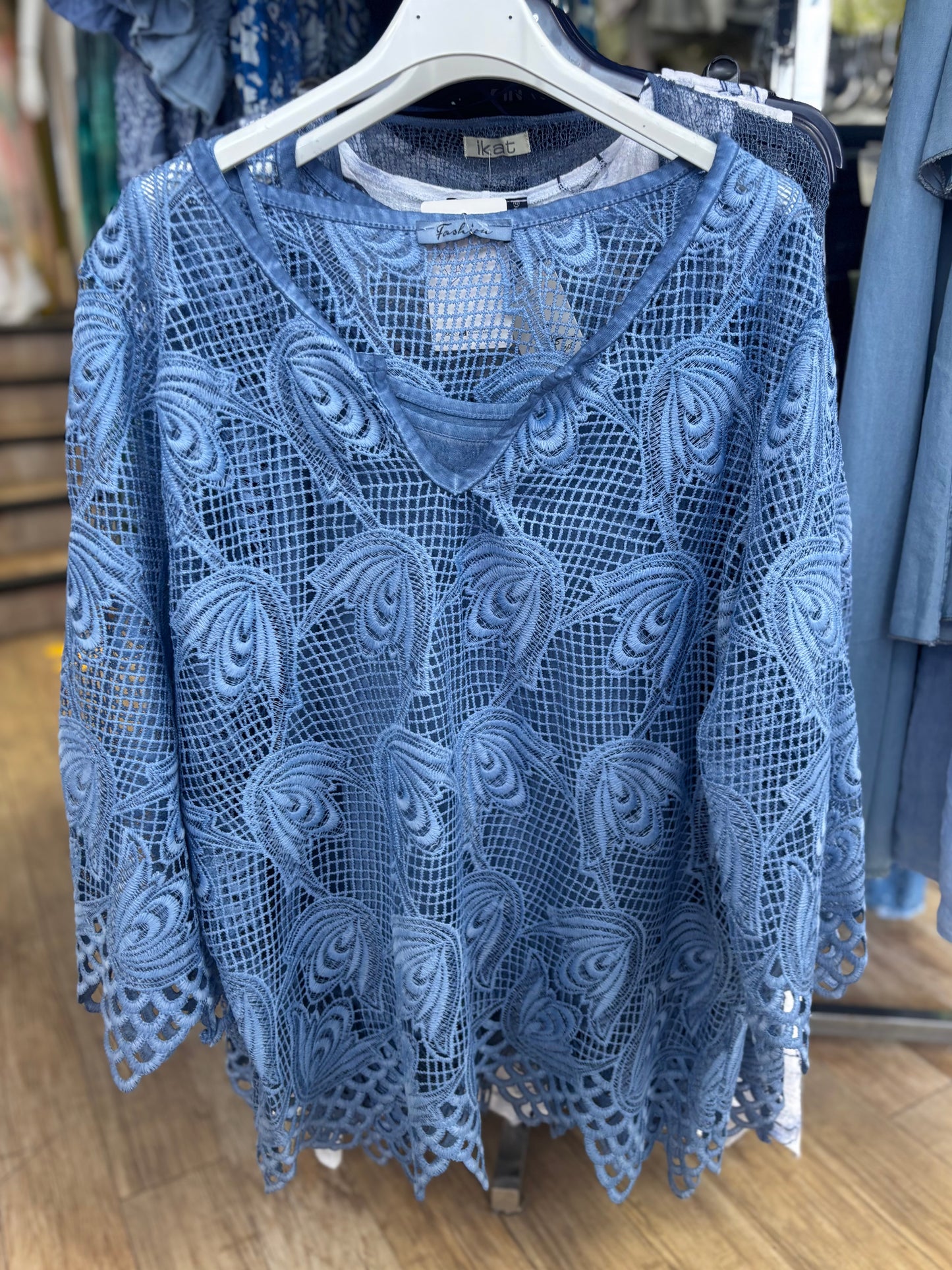 Cotton Crochet Lace 3/4 Sleeve Top