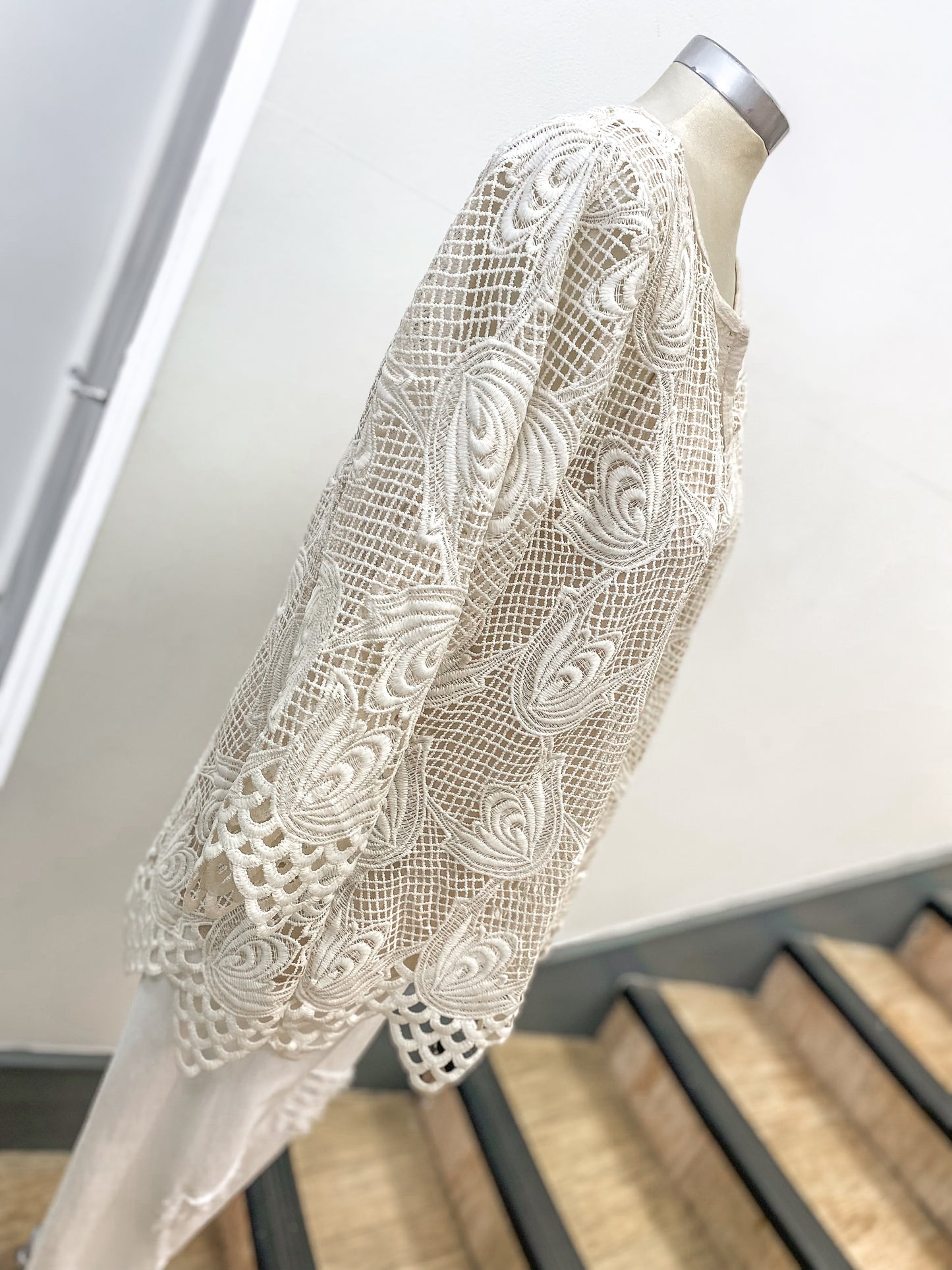 Cotton Crochet Lace 3/4 Sleeve Top