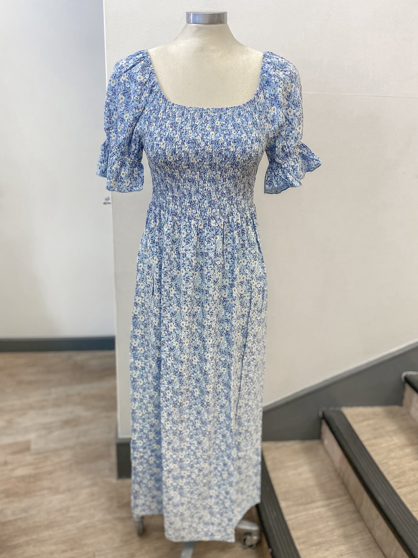 Ditsy Floral Shirred Dress