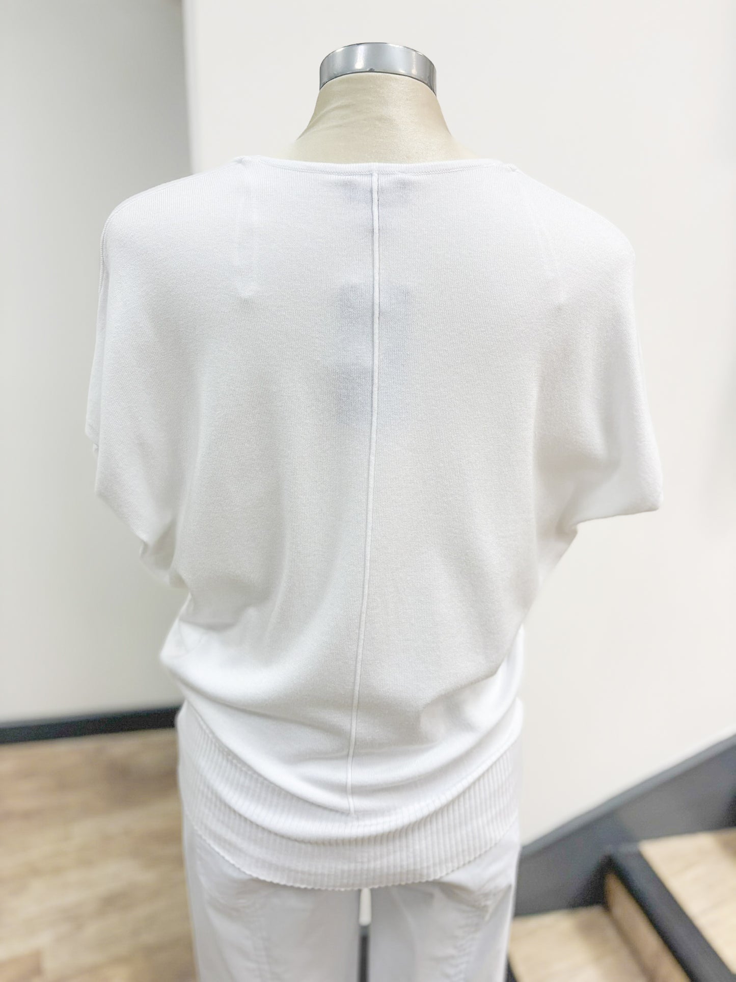 Marble V-Neck Fine Knit Batwing Top
