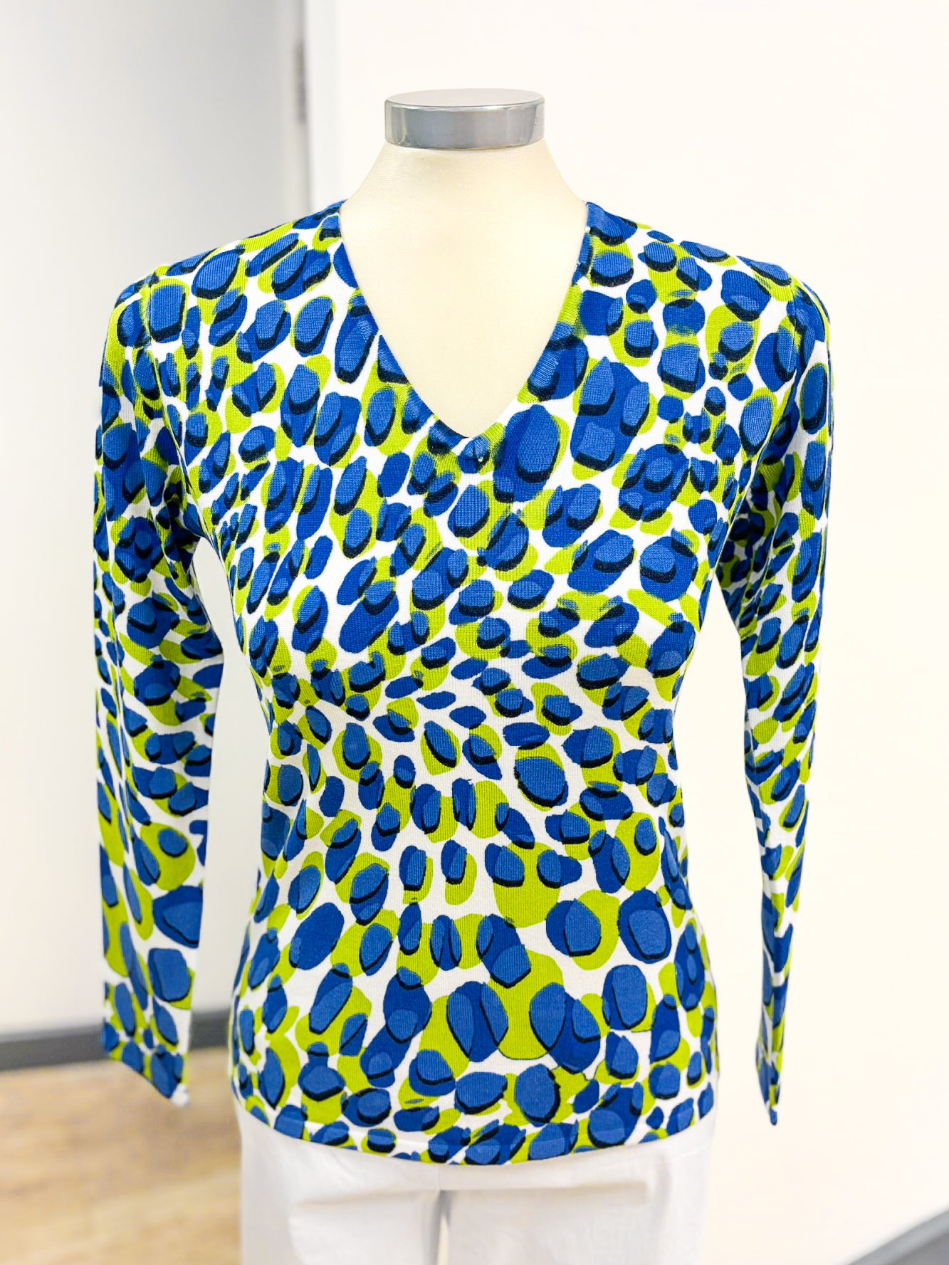 Marble V Neck Spot Jumper