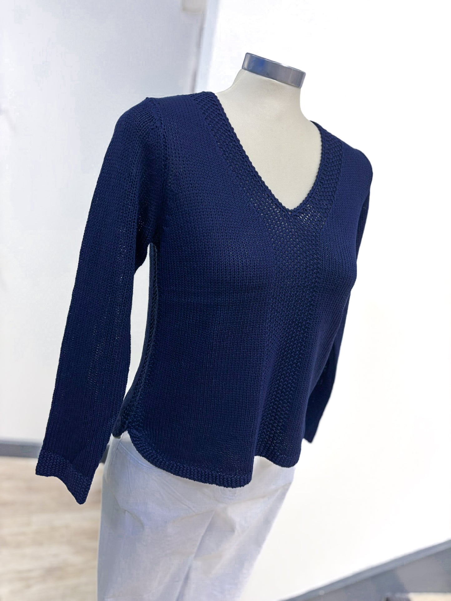 Marble Simple V Neck Jumper