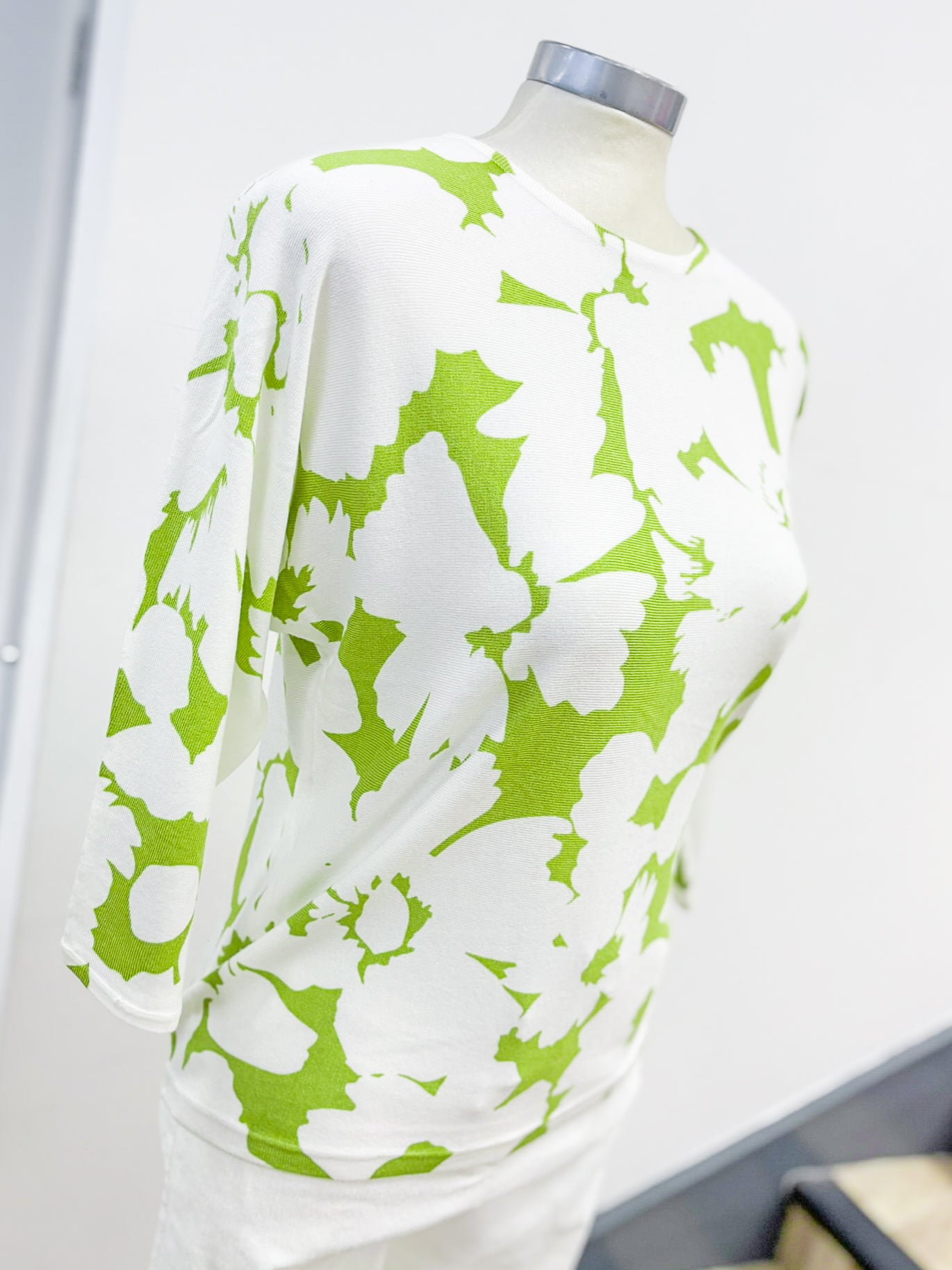 Pomodoro Pansy Jumper