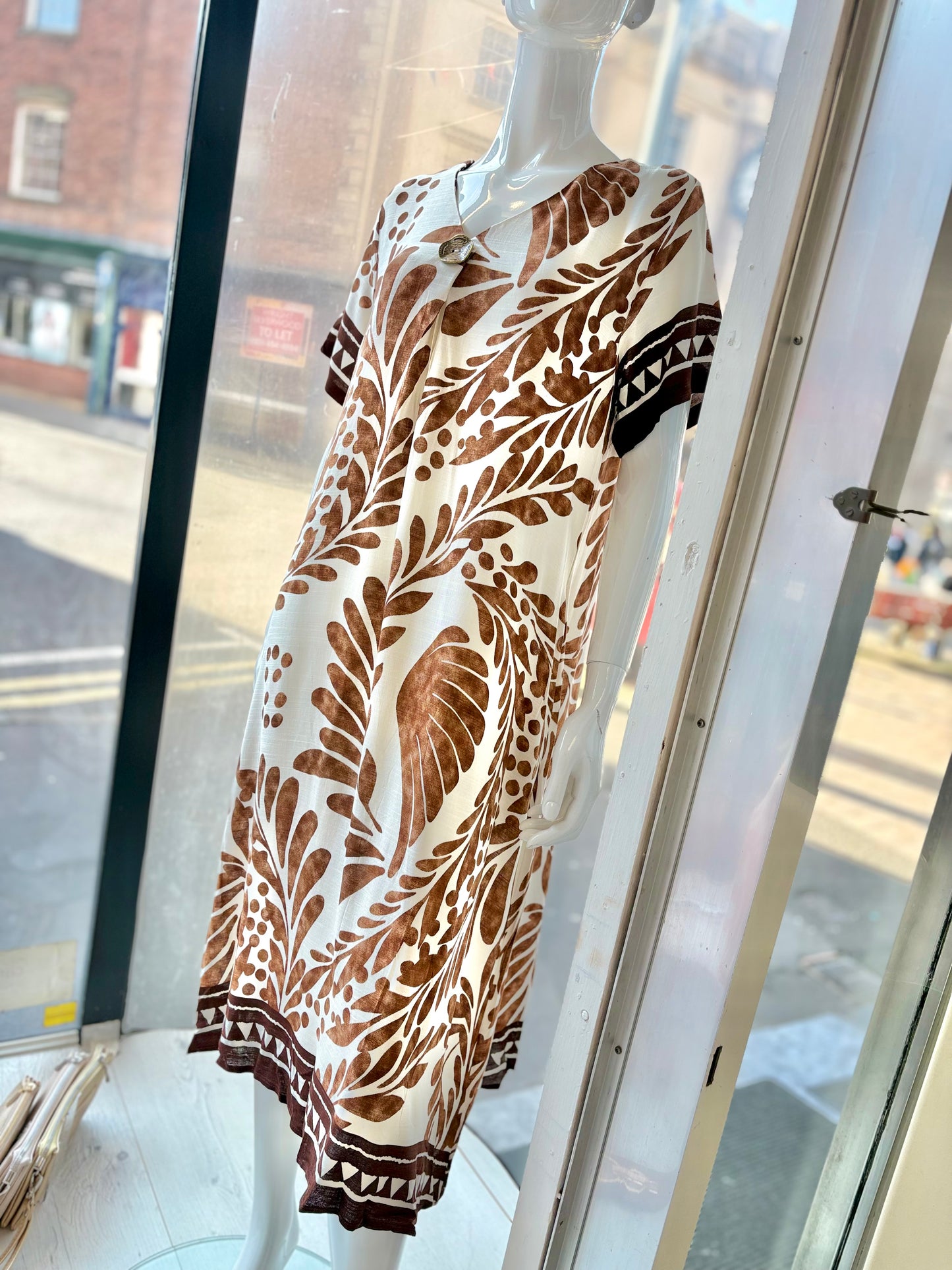 Chilli & Charm Short Sleeve Button Dress