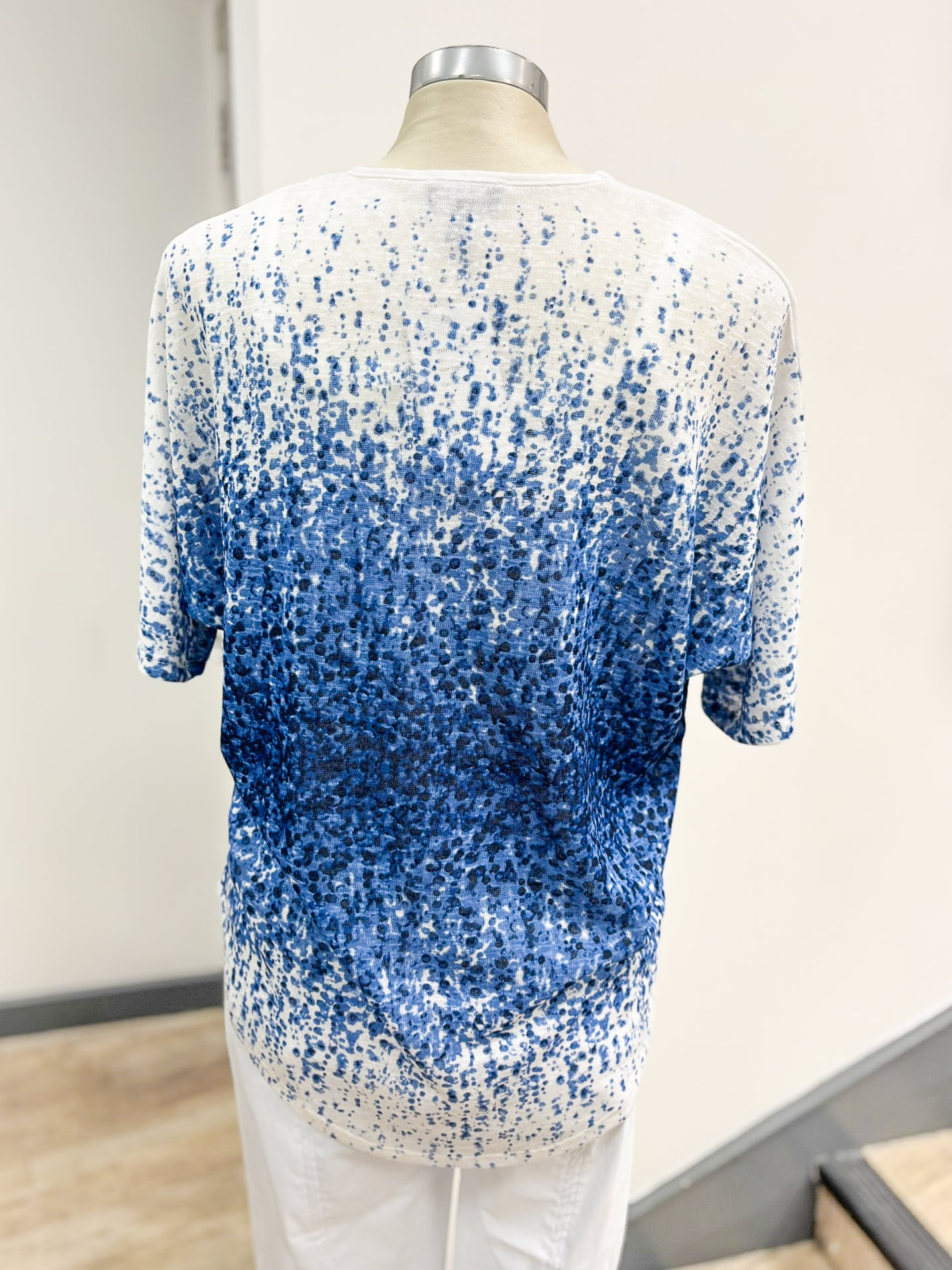 Marble Layered Speckled V-Neck Top with Cami