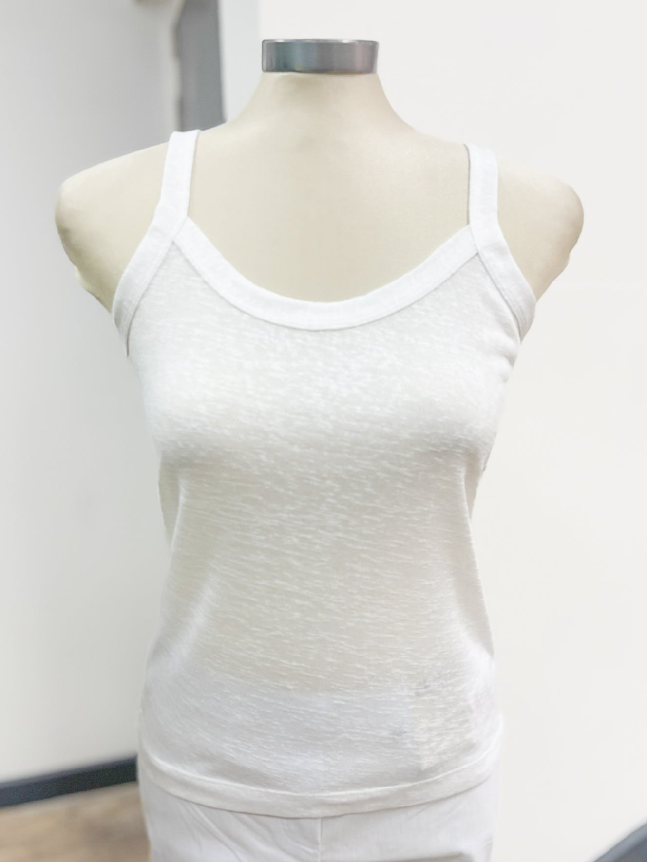 Marble Layered Speckled V-Neck Top with Cami
