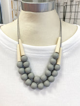 Load image into Gallery viewer, Suzie Blue Adjustable Beaded Necklace