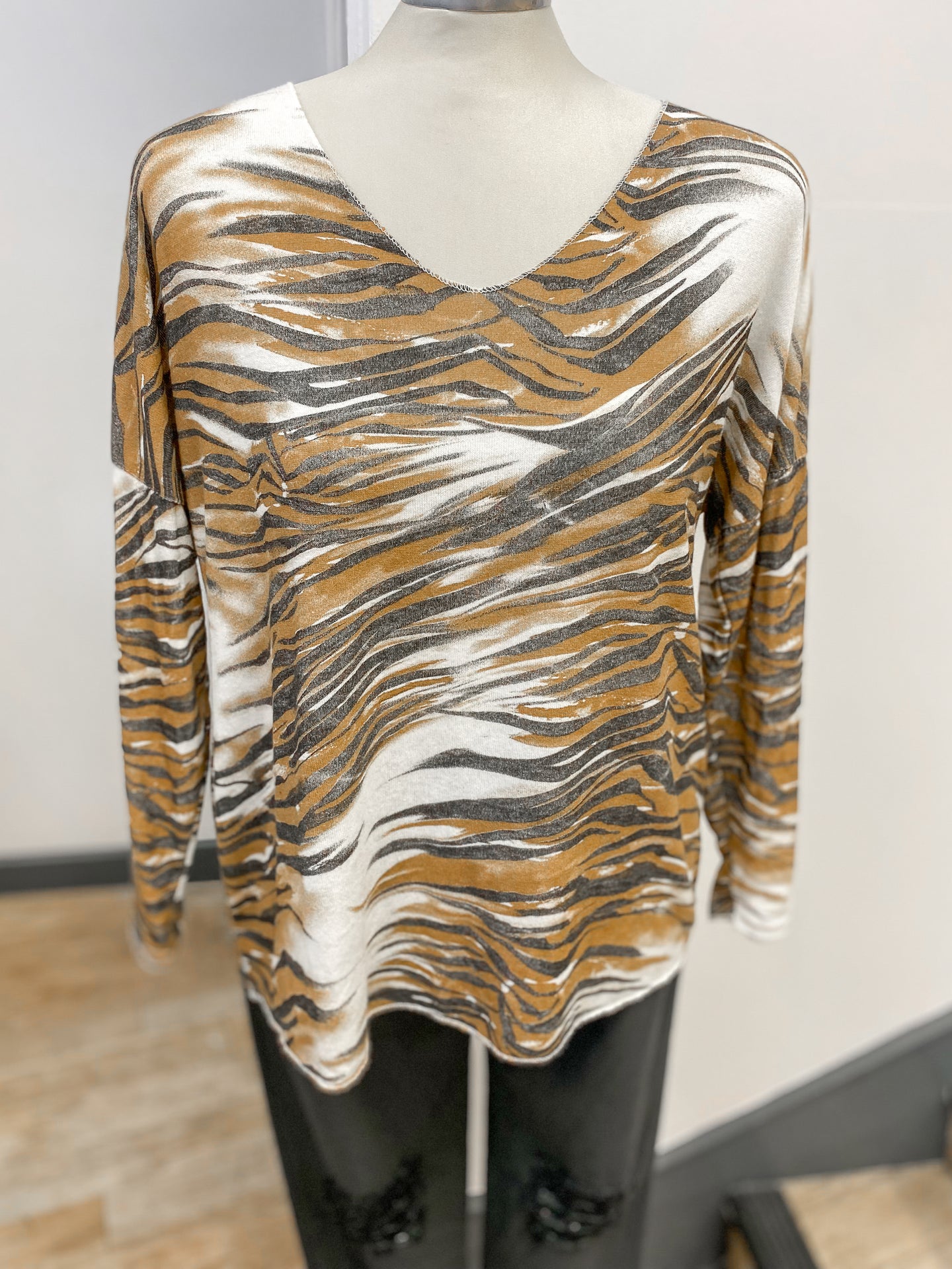 Lightweight Patterned Knit Top