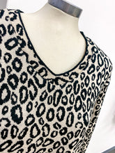 Load image into Gallery viewer, Leopard Knitted Jumper