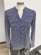 Load image into Gallery viewer, Navy Spotty Button Down Shirt