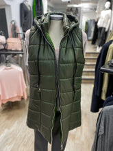 Load image into Gallery viewer, Long Quilted Gilet