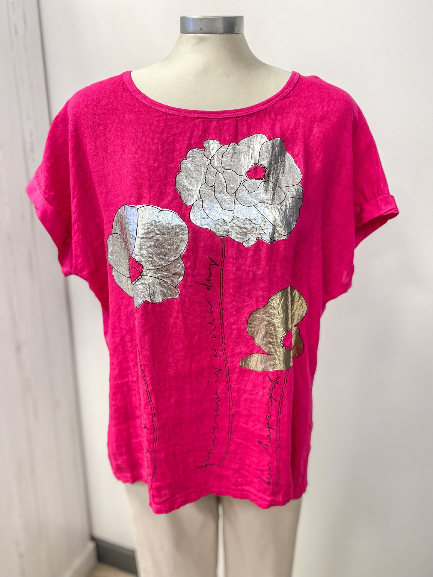 Linen Cotton Flower Graphic Tee