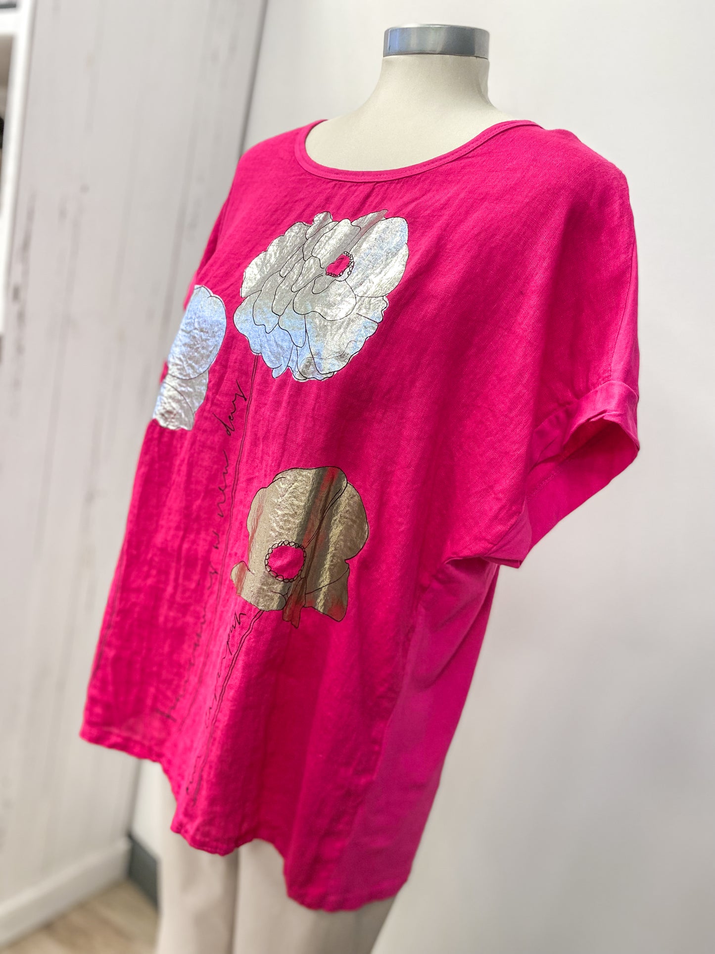 Linen Cotton Flower Graphic Tee